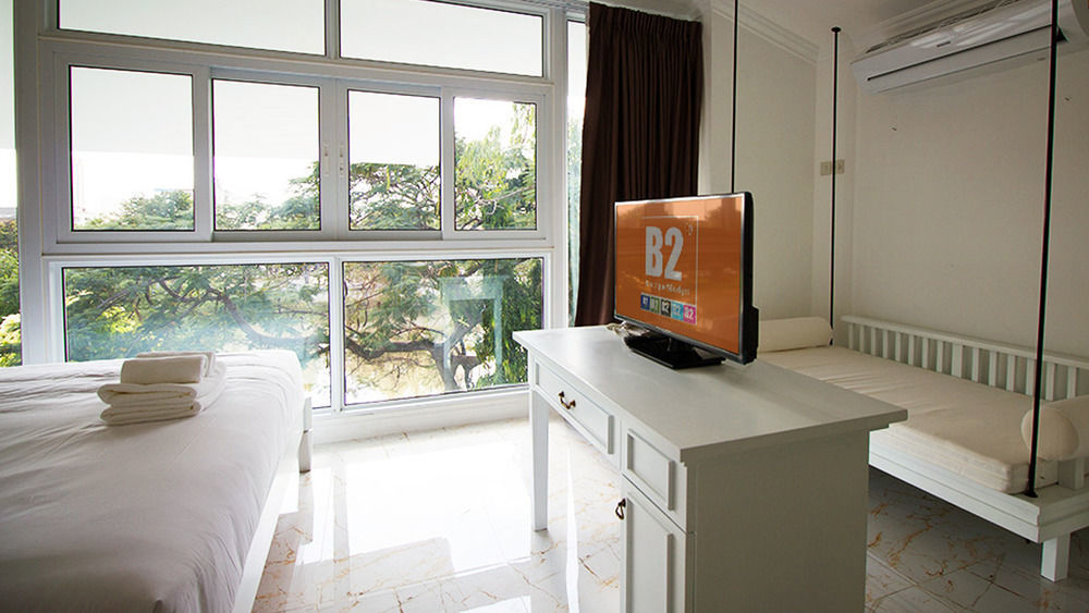 B2 Riverside Colonial Hotel Чиангмай Экстерьер фото