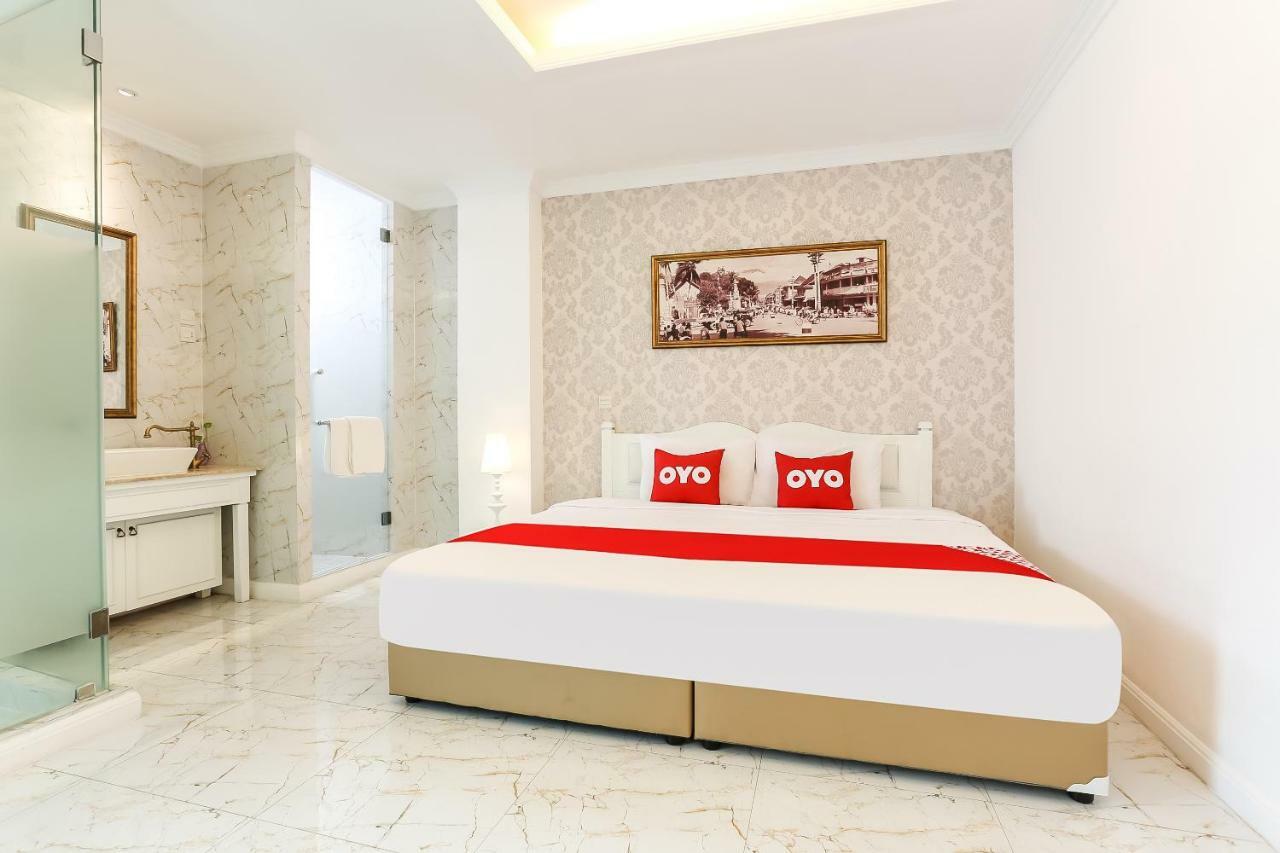 B2 Riverside Colonial Hotel Чиангмай Экстерьер фото