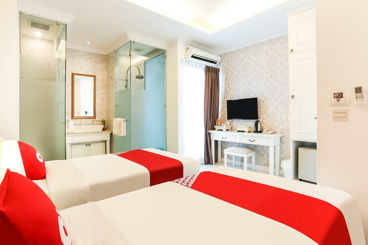 B2 Riverside Colonial Hotel Чиангмай Экстерьер фото