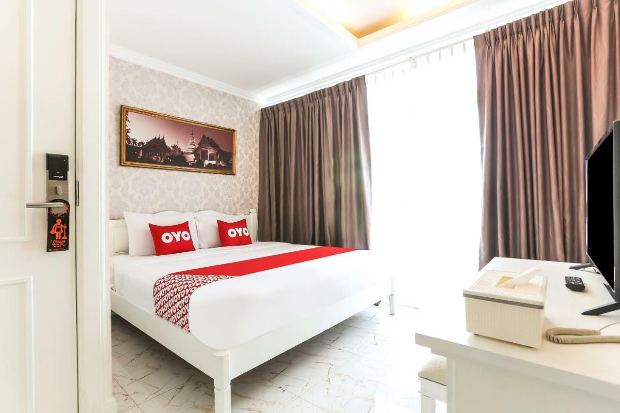 B2 Riverside Colonial Hotel Чиангмай Экстерьер фото